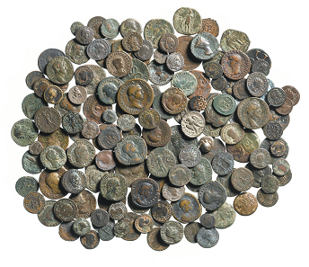 Coin collection found at Scotney Castle in Kent - CoinsWeekly