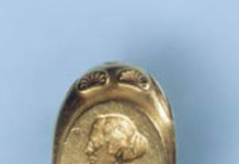 Fingerringe aus 4000 Jahren im Landesmuseum Zürich