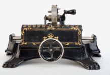 Das Arithmeum Bonn erwirbt historische Rechenmaschinen