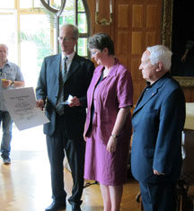 Ursula Kampmann erhält Otto-Paul-Wenger-Preis