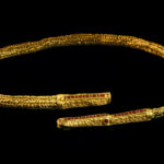 06_halsschmuck-aus-gold-und-halbedelsteinen-goldkette-von-isenbuettel-isenbuettel-ldkr-gifhorn-7-jh-landesmuseum-hannover