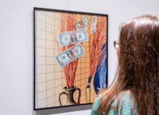 Annette Kelm stellt im Geldmuseum Kunst über Geld aus