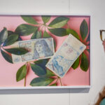 02_annette-kelm—geld_49360475318_o