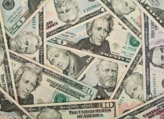 Neue Banknotenbörse in Aachen