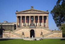 Schockierender Angriff auf die Museumsinsel