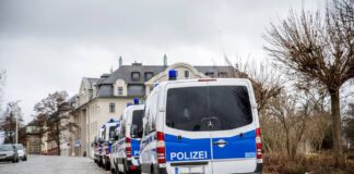 Großrazzia und Verhaftungen im Dresdner Juwelenraub