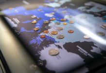 Geldmacher. Wer bestimmt, was Geld ist?