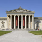 01-Glyptothek_in_München_in_2013