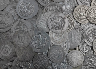 Louvre Abu Dhabi zeigt Sammlung islamischer Münzen „Hoard of Jazira“