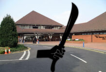 Münzhändler mit Machete überfallen