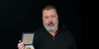 Die teuerste Nobelpreismedaille der Welt für einen guten Zweck