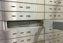 Langjährige Haftstrafen für Anlage-Betrüger