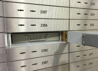 Langjährige Haftstrafen für Anlage-Betrüger