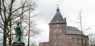 Münzdiebstähle: Einbruch in Schloss Moers