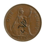 03-George VI (1936-52), copper penny, 1938. Hammer and sickle, ‘V’. © Fitzwilliam Museum, Presented by Art Fund
