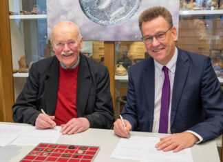 Münzsammler schenkt Universität Münster Spezialsammlung