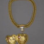 00-H&K pendant – open view exterior